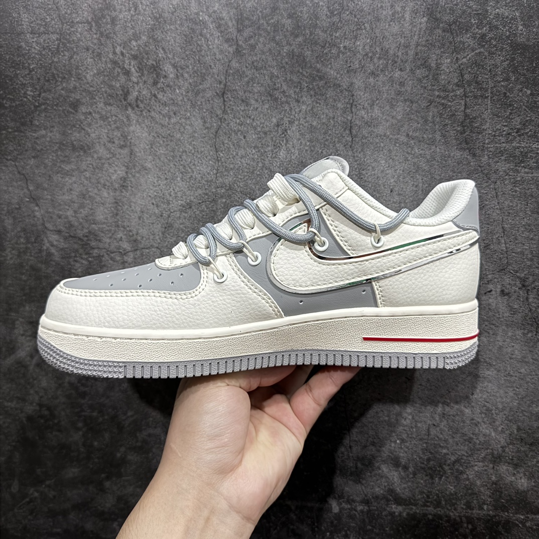 图片[2]-【定制版】Nike Air Force 1 Low 07 x UNDEFDATED 白灰红小钩绑带n原楦头原纸板 打造纯正低帮空军版型 专注外贸渠道 全掌内置蜂窝气垫原盒配件 原厂中底钢印、拉帮完美官方货号：SJ1198 500 Size：36 36.5 37.5 38 38.5 39 40 40.5 41 42 42.5 43 44 44.5 45 编码：HXS310320-鞋库