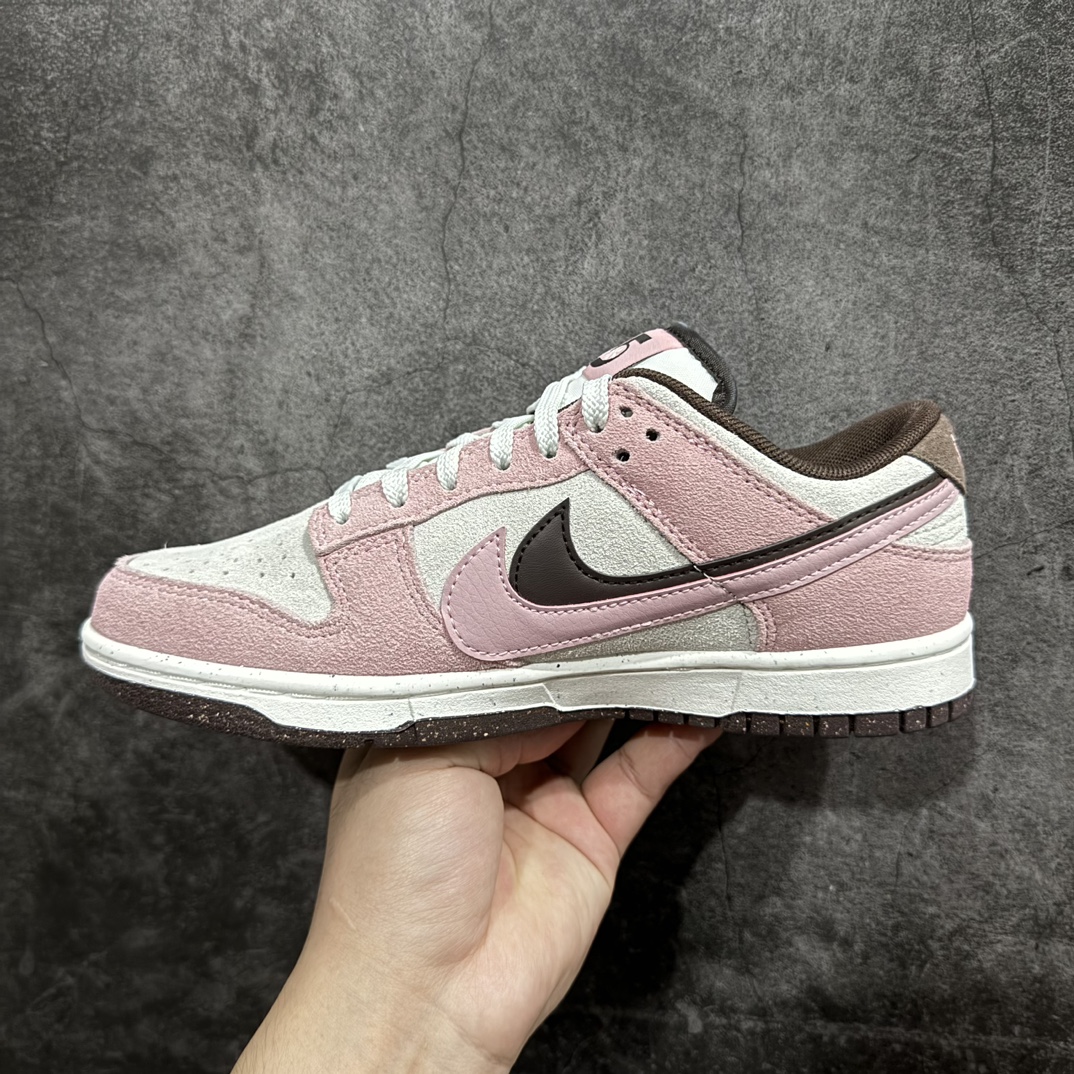 图片[2]-【纯原CS】NK Dunk Low SE 85 双钩复古休闲板鞋 HV1799-161 口碑大厂出品 品控大底版型不断改良更新品质稳定 全套原纸板楦头开发 确保原汁原味 完美呈现DUNK版型 原厂玻璃冲刀 超高清洁度 全鞋零毛边皮料切割 采用绒面革材质 鞋身左右侧均配有皮革质双 Swoosh 兰色搭配上白色 85年纪念标放在鞋舌的位置 简洁干净的配色设计 绝对是日常出街上脚的不二选择SIZE：36 36.5 37.5 38 38.5 39 40 40.5 41 42 42.5 43 44 44.5 45 46 编码：X10255280-鞋库