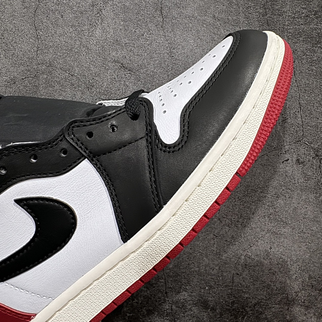 图片[6]-【OG纯原版】Air Jordan 1 High AJ1乔1高帮文化篮球鞋 DZ5485-106n大厂品质 第一梯队 带女码版本n全鞋电脑针车 精确间距匹配国内顶级头层皮料订染 用料绝不含糊飞翼3D高频深度立体 全方位比对原鞋n皮料全程玻璃冲刀 冲裁 清洁度完美工艺方面漏斗收腰 底线拉帮 LOGO立体 小到针眼排布 载片对称 冲孔效果 鞋标规范 鞋垫背胶等等 Size：36-47.5 编码：O450470-鞋库