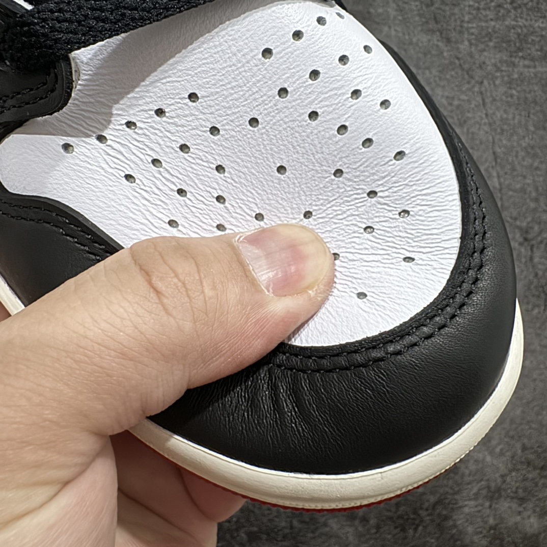 图片[6]-【OG纯原版】Air Jordan 1 High AJ1乔1高帮文化篮球鞋 DZ5485-106n大厂品质 第一梯队 带女码版本n全鞋电脑针车 精确间距匹配国内顶级头层皮料订染 用料绝不含糊飞翼3D高频深度立体 全方位比对原鞋n皮料全程玻璃冲刀 冲裁 清洁度完美工艺方面漏斗收腰 底线拉帮 LOGO立体 小到针眼排布 载片对称 冲孔效果 鞋标规范 鞋垫背胶等等 Size：36-47.5 编码：O450470-鞋库