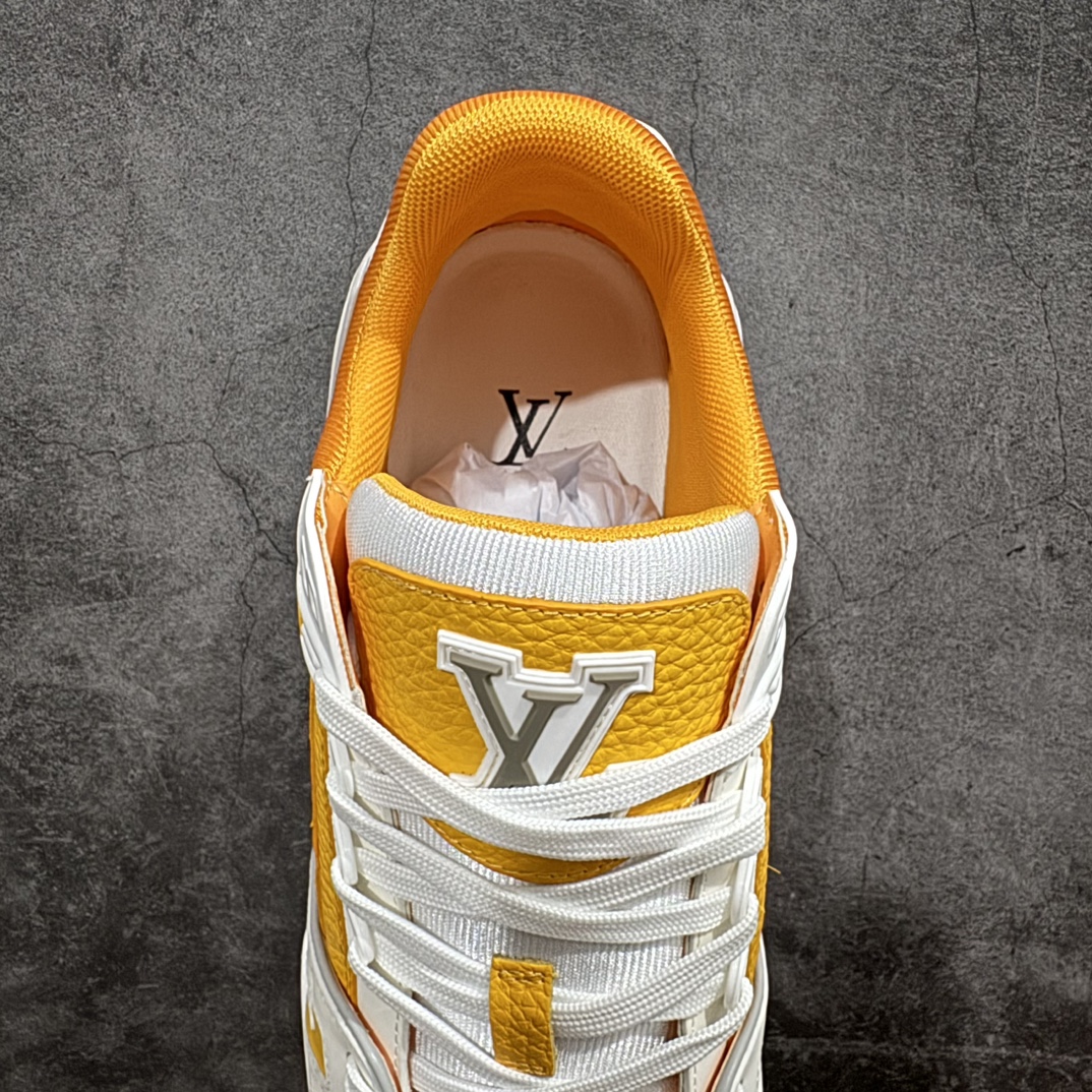 图片[8]-【广东原装版本】Louis Vuitton Trainer Sneaker Low运动板鞋全新色系大厂出品 广东原产n厚实抽屉礼品鞋盒及包装说明书防尘布袋物件n采用荔枝纹头层皮组合粒面头层皮鞋面材质n嵌入超软脚感EVA物料鞋垫n后跟耐弯折滴塑支撑片 外置TPR光泽组合隔色鞋底❗ 尺码： 38 39 40 41 42 43 44 45  编码：TL500520-鞋库