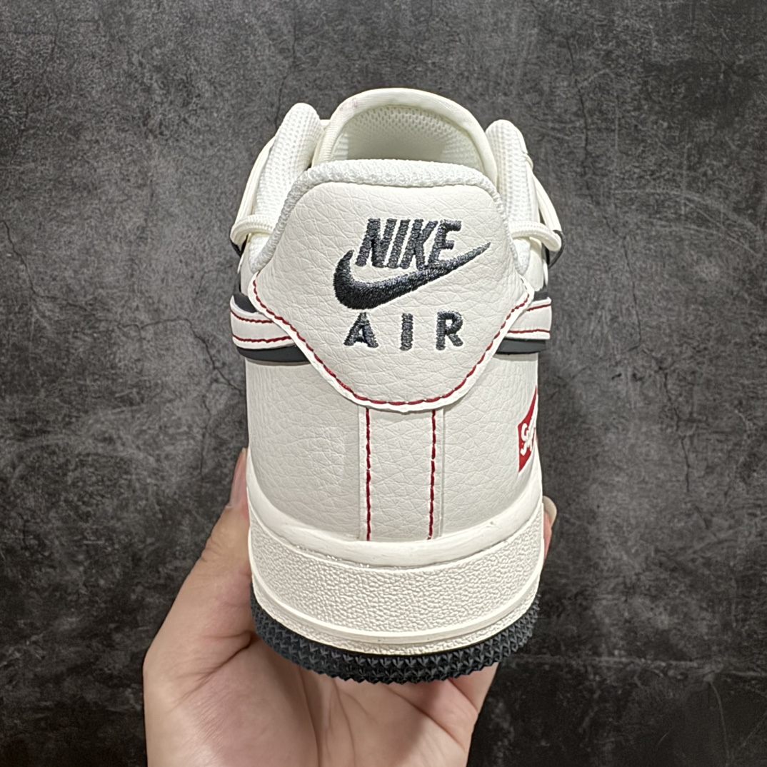 图片[4]-【公司级】Nk Air Force 1\’07 Low Supreme联名-红线灰底 空军一号低帮休闲板鞋n#原楦头原纸板 原装鞋盒 定制五金配件 内置全掌气垫 原厂鞋底货号：SJ1198-600 尺码：36 36.5 37.5 38 38.5 39 40 40.5 41 42 42.5 43 44 44.5 45 编码：LF310320-鞋库