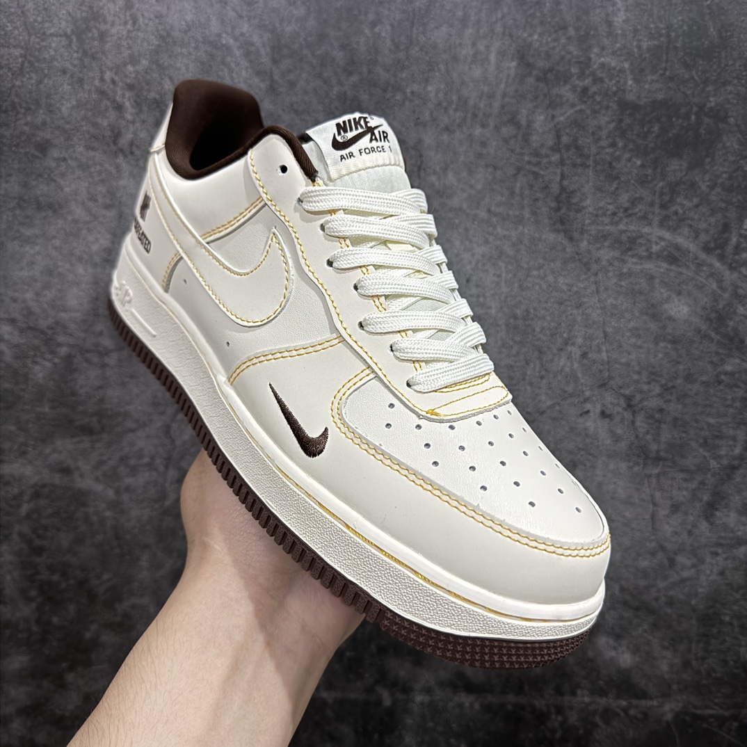 图片[4]-【公司级】Nike Air Force 1 Low 07 x Undefeated黄棕小钩n原楦头原纸板 打造纯正低帮空军版型 专注外贸渠道 全掌内置蜂窝气垫原盒配件 原厂中底钢印、拉帮完美官方货号：KK3333 002 Size：36 36.5 37.5 38 38.5 39 40 40.5 41 42 42.5 43 44 44.5 45 编码：HXS310320-鞋库