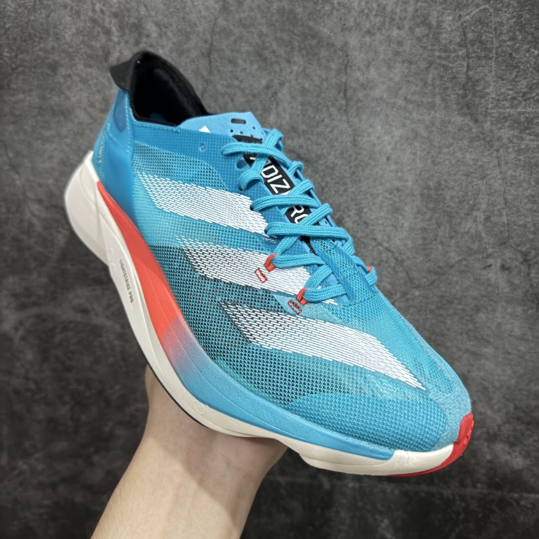 图片[3]-【公司级】adidas Adizero Adios Pro 3 舒适百搭减震防滑耐磨 低帮 碳板 马拉松跑步鞋 波士顿3代夏季透气网眼竞速跑鞋 ID8473nnn延续爪型玻璃纤维推进系统 进化为全掌式的ENERGY RODS 2.0 从脚跟到脚趾的一体成形设计 强化整体推进力 提升速度表现 升级透气鞋面更具支撑性 利用ENGINEERED MESH技术进行不同密度织纹 强化支撑性 更使用50%以上的回收材料製成 减低塑料浪费 此外变薄的鞋舌为前掌提供更多空间 提供跑者更好的穿着感受 马牌轮胎大底耐磨性佳 大底全掌采用耐磨的Continental马牌轮胎大底 在各种环境下保有良好抓地力SIZE：36-45 编码：YX240250-鞋库