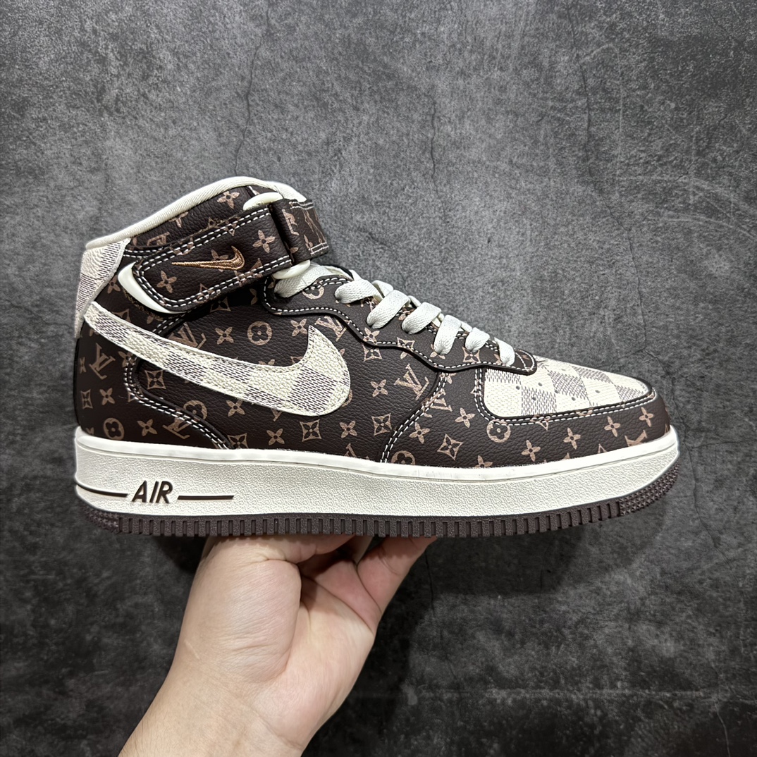 【公司级】海外限量发售！Nike Air Force 1 \’07 Low “LV联名–经典棕印花”空军一号 中帮 运动鞋 休闲鞋 折边针车 工艺难度大 原楦头原纸板 原装鞋盒 定制五金配件 内置全掌气垫 原厂鞋底货号：DV0688-200 Size：36 36.5 37.5 38 38.5 39 40 40.5 41 42 42.5 43 44 44.5 45 编码：HXS250260-鞋库