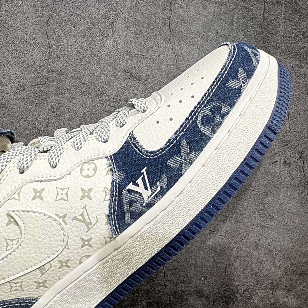 图片[6]-【公司级】海外限量发售NIke Air Force 1 \’07 Low “LV联名–荧光蓝牛仔印花”空军一号 中帮 运动鞋 休闲鞋 折边针车 工艺难度大 原楦头原纸板 原装鞋盒 定制五金配件 内置全掌气垫 原厂鞋底货号：DQ7688-200 Size：36 36.5 37.5 38 38.5 39 40 40.5 41 42 42.5 43 44 44.5 45 编码：HXS250260-鞋库