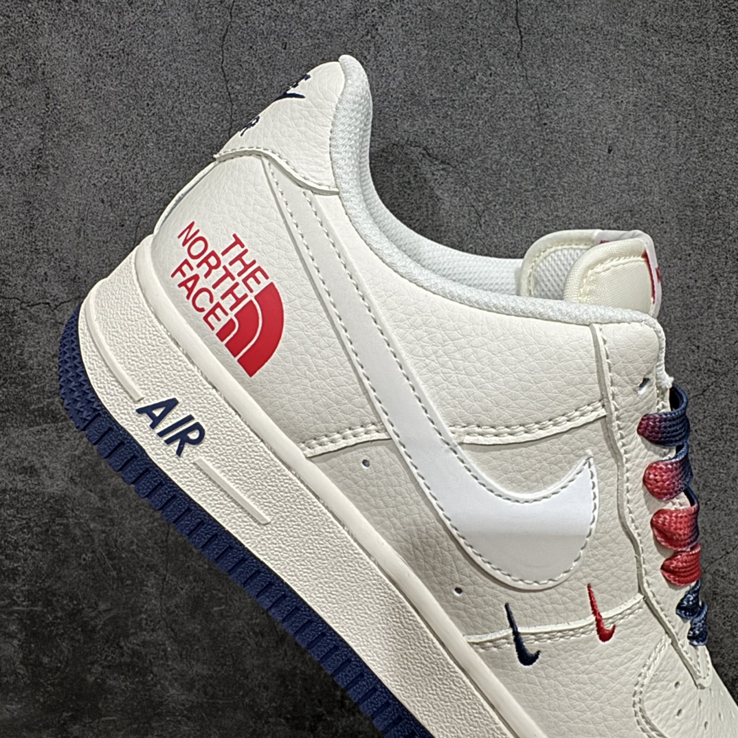 图片[7]-【公司级】海外限量发售NIke Air Force 1 \’07 Low “北面联名–米红蓝双勾”空军一号 低帮 运动鞋 休闲鞋 折边针车 工艺难度大 原楦头原纸板 原装鞋盒 定制五金配件 内置全掌气垫 原厂鞋底货号：XZ6188-010 Size：36 36.5 37.5 38 38.5 39 40 40.5 41 42 42.5 43 44 44.5 45 编码：HXS310320-鞋库