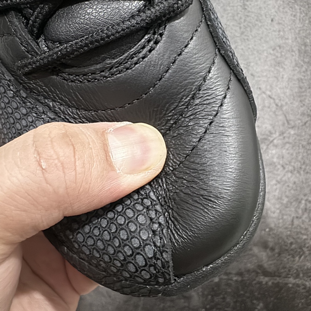 图片[6]-【TK至尊版】Air Jordan AJ12 Retro The Master 潮流 中帮 复古篮球鞋 男款 黑金n全新订单 高端零售外贸混卖专供品质国内专业外贸AJ大厂出品原厂楦头纸板 原厂皮料打造 原厂真碳板 内置气垫  尺码：40 40.5 41 42 42.5 43 44 44.5 45 46 47.5 编码：ZG480520-鞋库