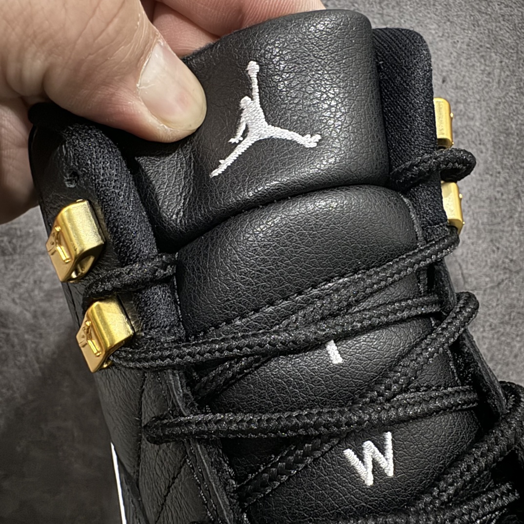 图片[7]-【TK至尊版】Air Jordan AJ12 Retro The Master 潮流 中帮 复古篮球鞋 男款 黑金n全新订单 高端零售外贸混卖专供品质国内专业外贸AJ大厂出品原厂楦头纸板 原厂皮料打造 原厂真碳板 内置气垫  尺码：40 40.5 41 42 42.5 43 44 44.5 45 46 47.5 编码：ZG480520-鞋库