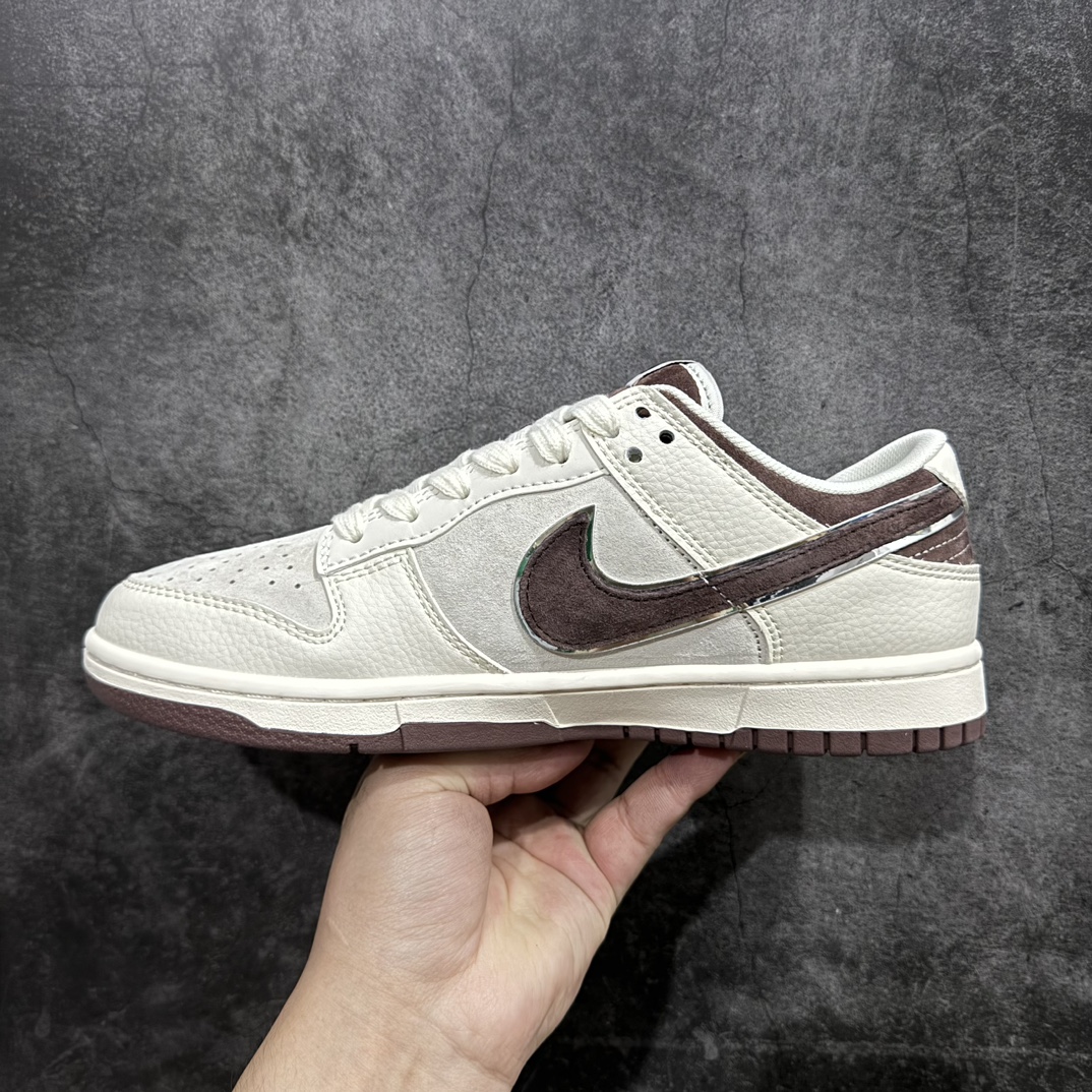 图片[2]-【定制版】Nike SB Dunk Low x The North Face 白棕小钩n纯原大厂出品 极力推荐n原装头层材料 独家版型蒸餾加工n帶來的是更好的视觉和脚感体验n大厂纯原品质出货 清洁度 电绣工艺皮料切割干净无任何毛边 细节完美 官方货号：DQ1098 515 尺码：36 36.5 37.5 38 38.5 39 40 40.5 41 42 42.5 43 44 44.5 45  编码：HXS3460-鞋库