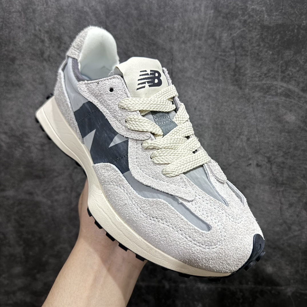 图片[3]-【小PF版】New Balance NB327系列复古休闲运动慢跑鞋U327WCAnn市场最正确鞋面材料 原鞋开发鞋尾弧度 材料全部根据原鞋打造n独家私模重新开发 15套尺码模具n非市面普通一体成型的公底n以更纯粹的复古风格设计打造的全新造型。侧身还以解构设计，将 N 字标志以做旧压花样式呈现，样式别具新意。而麂皮、冲孔皮革的塑造，则呈现出高级怀旧气质，也让鞋款在奢华时装风格与运动氛围之间达到了平衡  尺码：36 37 37.5 38 38.5 39.5 40 40.5 41.5 42 42.5 43 44 45 编码：MZGS220240-鞋库