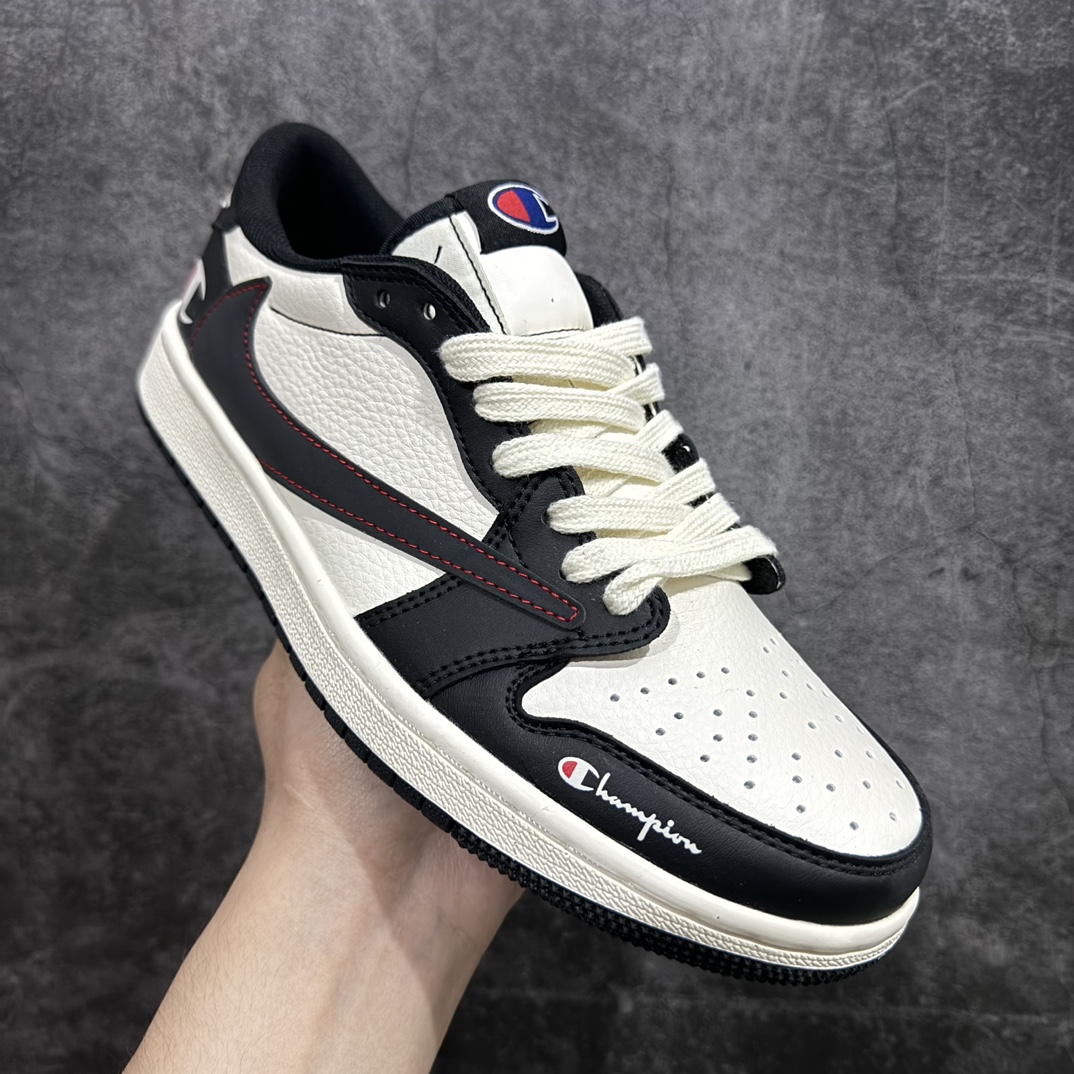 图片[3]-【定制版】Fragment x Travis Scott x 冠军nAir Jordan 1 Low 三方联名倒钩性价比原盒出货 全新的三方联名低帮倒钩鞋面延续了黑脚趾设计，整双鞋以全荔枝皮打造，腰身搭配白色「倒勾」，再点缀上Travis Scott 标志性的Logo，后跟处以藤原浩最拿手的蓝色为主色调，完善极具Fragment Design的白蓝黑设计风格，左右脚分别以Travis Scott鬼脸和乔丹飞翼加以修饰，彰显出三方联名的奢华格调。 官方货号：QY1188 121 Size：36 36.5 37.5 38 38.5 39 40 40.5 41 42 42.5 43 44 44.5 45   编码：CC280300-鞋库