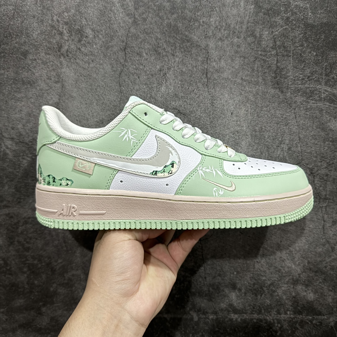 【公司级】Nk Air Force 1\’07 Low \”Jianlou house\” 陋室铭 空军一号低帮休闲板鞋 DB3301-099rn#山不在高，有仙则名。水不在深，有龙则灵。斯是陋室，惟吾德馨。苔痕上阶绿，草色入帘青。谈笑有鸿儒，往来无白丁。可以调素琴，阅金经。无丝竹之乱耳，无案牍之劳形。南阳诸葛庐，西蜀子云亭r 尺码：36 36.5 37 38 38.5 39 40 40.5 41 42 42.5 43 44 44.5 45 编码：HXS290300-鞋库