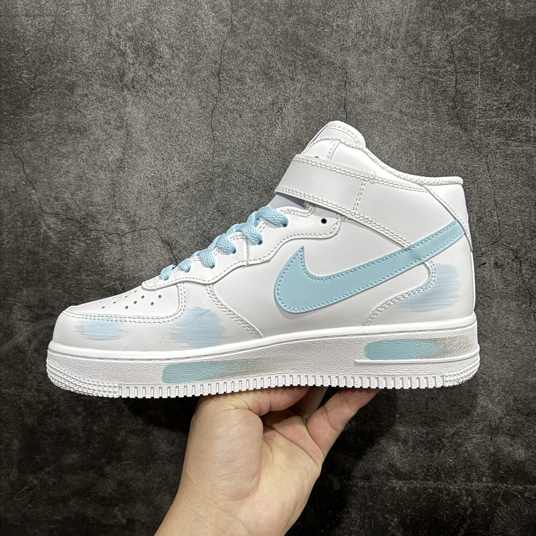 图片[2]-【公司级】Nk Air Force 1\’07 Mid 天蓝色 手绘断裂 三勾阴影 空军一号绑带中帮休闲板鞋 CW2289-111rn定制皮料 原厂3D打印 定制鞋盒 原楦原纸板 纯正空军版型 内置全掌气垫r 尺码：36 36.5 37.5 38 38.5 39 40 40.5 41 42 42.5 43 44 44.5 45  编码：HXS310320-鞋库