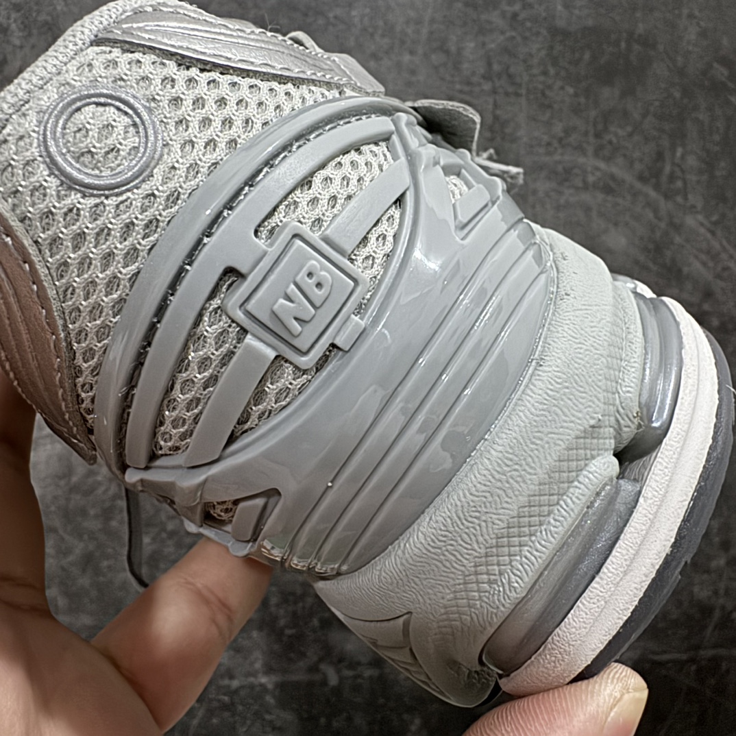 图片[2]-【M版纯原】新百伦New Balance NB1906  M1906AGn 全套原楦原纸板原厂数据开发 进口三明治网面 原装进口皮料正确绒感卡色 正确中底拉帮中底网布细节 原厂标裁 带紫光防伪 定制后跟透明水晶模块 冲裁组合 大底贴合程度胶水上色把控完美 整洁度挑战全网艺术家 多道序QC把关品质完善 匠心打造 耗时两个月开发完成 工艺极其复杂难度可想而知 新开独立私模大底 全网唯一正确六层组合大底 高端零售专供产物Size：36 37 37.5 38 38.5 39 40 40.5 41 42 42.5 43 44 45.5 46.5 47 编码：HXS300320-鞋库