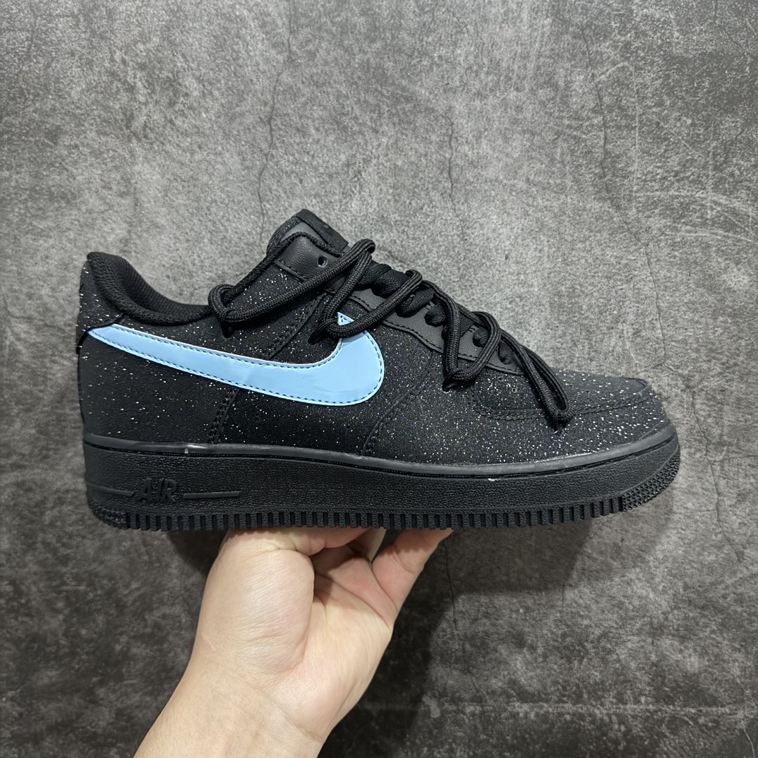 【定制版】Nk Air Force 1\’07 Low Cleanfit 官方爆款定制 黑兰满天星 满钻 空军一号低帮休闲板鞋 ZH0316-042rn#定制皮料 定制鞋盒 原楦原纸板 纯正空军版型 内置全掌气垫r 尺码：36 36.5 37.5 38 38.5 39 40 40.5 41 42 42.5 43 44 44.5 45  编码：HXS330340-鞋库