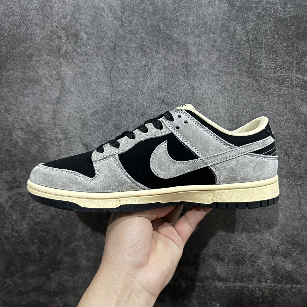 图片[2]-【定制版】NIKE SB Dunk Low x BALENCIAGA 黑灰n公司级出品 极力推荐n原装头层材料 独家版型蒸餾加工n帶來的是更好的视觉和脚感体验n大厂纯原品质出货 清洁度 电绣工艺皮料切割干净无任何毛边 细节完美官方货号：XX9926 026 尺码： 36 36.5 37.5 38 38.5 39 40 40.5 41 42 42.5 43 44 44.5 45 编码：CC280300-鞋库