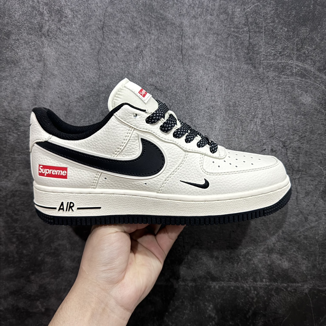 【公司级】海外限量发售NIke Air Force 1 \’07 Low “Supreme联名——米黑满天星”空军一号 低帮 运动鞋 休闲鞋 折边针车 工艺难度大 原楦头原纸板 原装鞋盒 定制五金配件 内置全掌气垫 原厂鞋底货号：XZ6188-013 Size：36 36.5 37.5 38 38.5 39 40 40.5 41 42 42.5 43 44 44.5 45 编码：HXS310320-鞋库