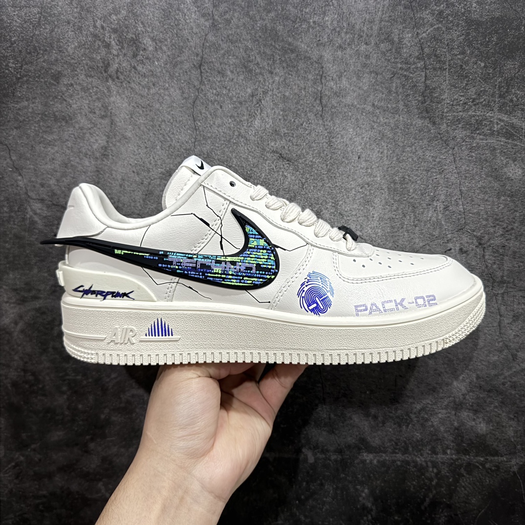 【公司级】Nike Air Force 1 Low 07 x AMBUSH 赛博涂鸦米白n原楦头原纸板 打造纯正低帮空军版型 专注外贸渠道 全掌内置蜂窝气垫原盒配件 原厂中底钢印、拉帮完美官方货号：DV3464 020 Size：36 36.5 37.5 38 38.5 39 40 40.5 41 42 42.5 43 44 44.5 45 编码：HXS310320-鞋库