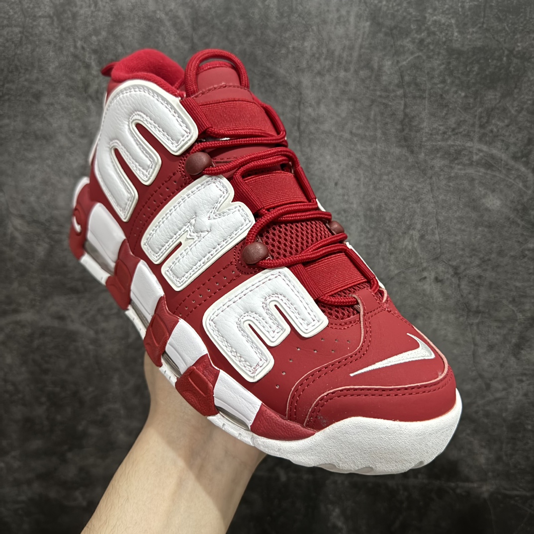 图片[3]-【CK纯原】Supreme x NK Air More Uptempo 联名款皮蓬大Air复古文化篮球鞋 920092-600nNK更给予了 Supreme 最大的设计自由度 它看起来就像是在AirMoreUptempo 进行了改造 将元年鞋面出现的两侧的大“AIR”字样改成了反光 SUPREME 字样去呈现 同时搭配以白色Swoosh和 Air-Sole气垫大底 让整双鞋一跃成为更切合到 Supreme 街头造型 SIZE：36 36.5 37.5 38 38.5 39 40 40.5 41 42 42.5 43 44 44.5 45 46 编码：CK210230-鞋库