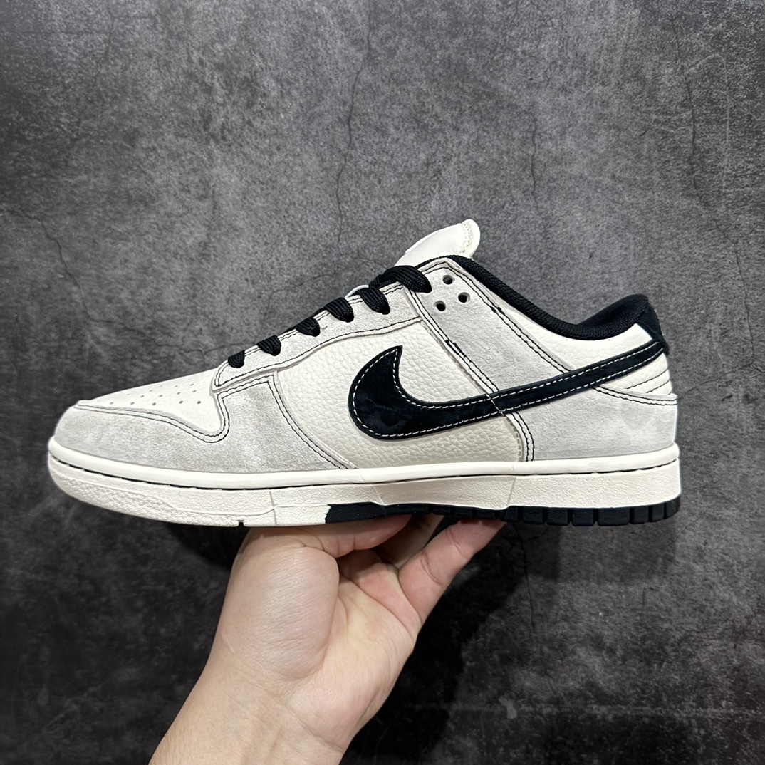 图片[2]-【定制版】Nike SB Dunk Low Supreme联名n纯原大厂出品 极力推荐n原装头层材料 独家版型蒸餾加工n帶來的是更好的视觉和脚感体验n大厂纯原品质出货 清洁度电绣工艺 皮料切割干净无任何毛边 细节完美 官方货号: MM1089 019 尺码：36 36.5 37.5 38 38.5 39 40 40.5 41 42 42.5 43 44 44.5 45 编码：HXS320340-鞋库