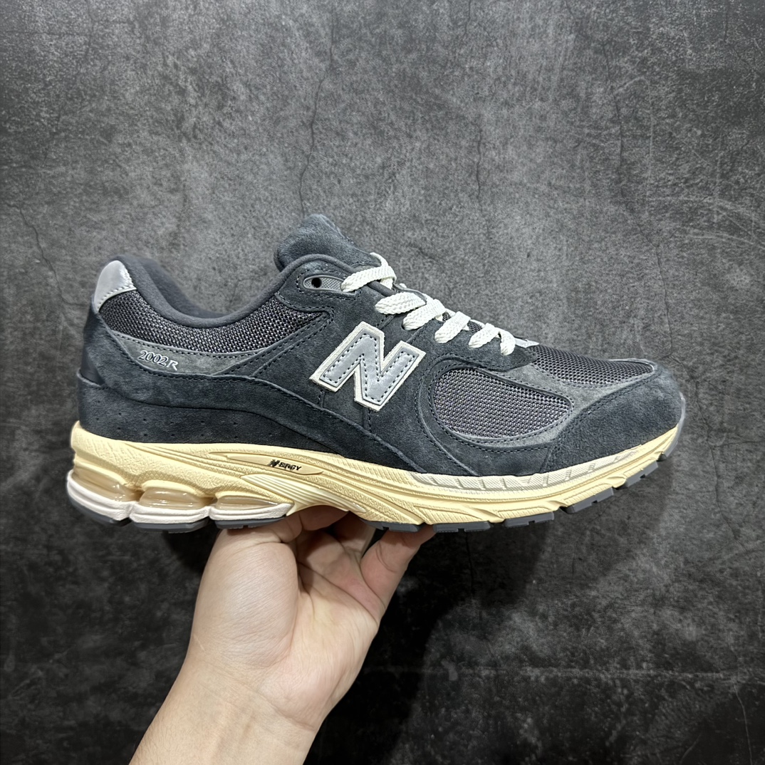 【纯原c版】NB New Balance ML2002RHO 新百伦2002灰蓝nn全新版本出货新配色陆续开发出货 品质很好  价格实惠n 全套原楦原纸板原厂数据开发 原厂网纱 原装进口皮料 正确绒感卡色 正确中底拉帮中底网布细节 一比一手工擦旧效果 冲裁组合 匠心打造 耗时两个月开发完成 工艺极其复杂难度可想而知 新开独立私模大底 全网唯一正确做旧组合大底 高端零售专供产物  尺码：36 37 37.5 38 38.5 39.5 40 40.5 41.5 42 42.5 43 44 44.5 45 45.5 46.5 编码：JP270290-鞋库