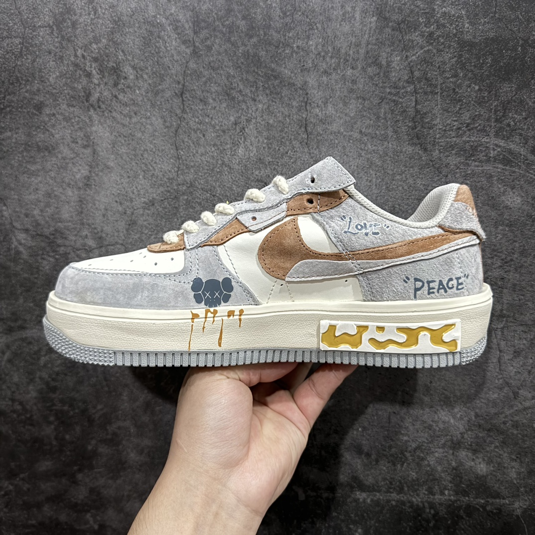 图片[2]-【定制版】Nike Air Force 1 Low 07 米棕灰拼接翻毛n原楦头原纸板 打造纯正低帮空军版型 专注外贸渠道 全掌内置蜂窝气垫原盒配件 原厂中底钢印、拉帮完美官方货号：CW6688 608 Size：36 36.5 37.5 38 38.5 39 40 40.5 41 42 42.5 43 44 44.5 45 编码：HXS310320-鞋库