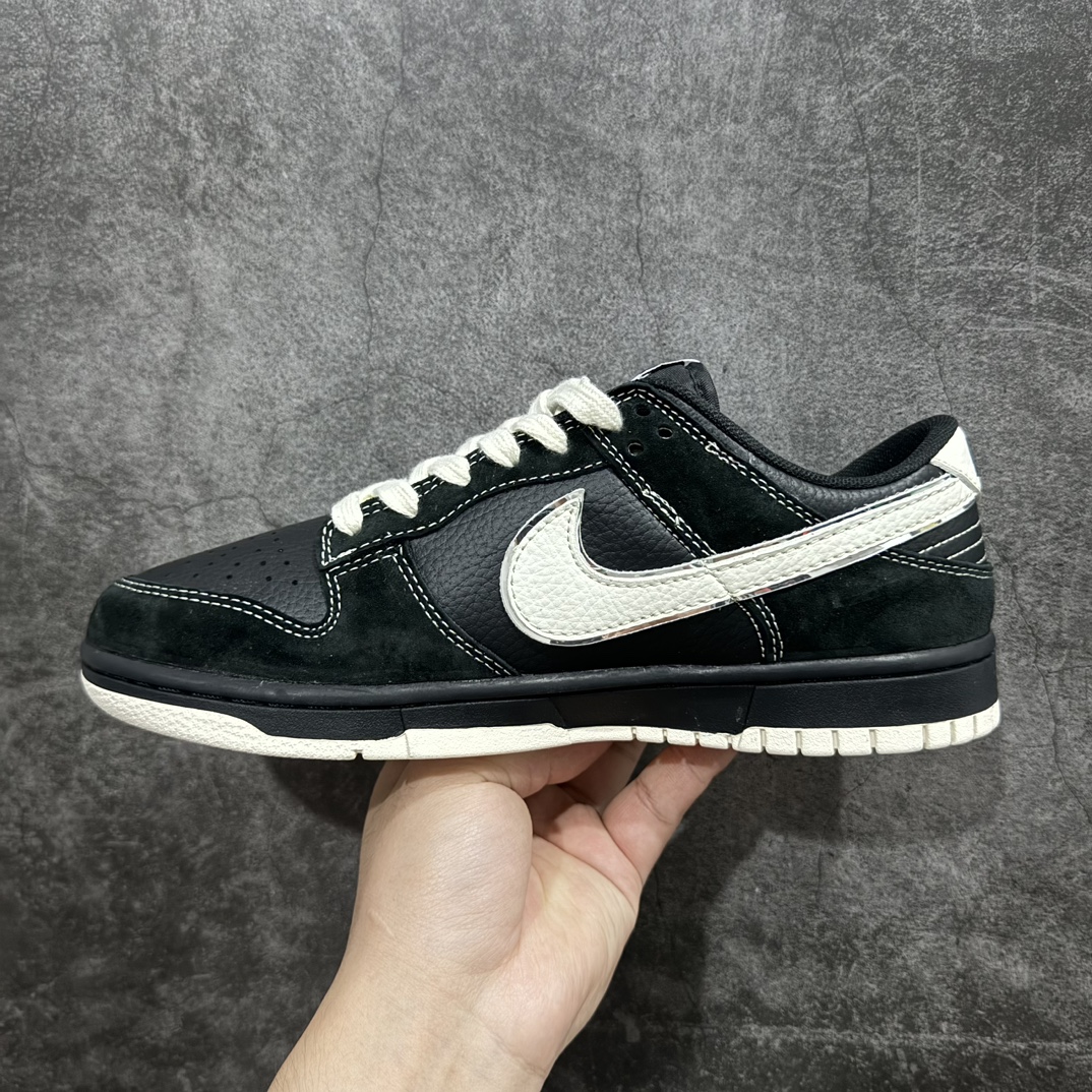 图片[2]-【定制版】NIKE SB Dunk Low x The North Face 黑米小钩n公司级出品 极力推荐n原装头层材料 独家版型蒸餾加工n帶來的是更好的视觉和脚感体验n大厂纯原品质出货 清洁度 电绣工艺皮料切割干净无任何毛边 细节完美官方货号：XX9927 027 尺码： 36 36.5 37.5 38 38.5 39 40 40.5 41 42 42.5 43 44 44.5 45 编码：CC280300-鞋库