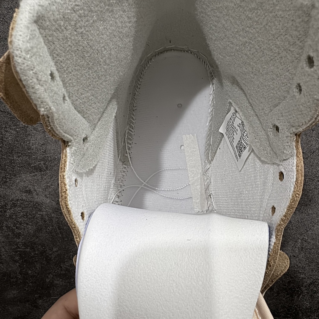 图片[9]-【莞产KZ纯原】 Air Jordan AJ1 High OG WMNS 米橙 DB4612-100n外贸特供批次  新配色不断更新开发全套原纸板楦头开发 确保原汁原味 完美呈现一代版型 一比一鞋头弧度高度鞋身弧度 此版本只针对中端市场 细节品控鞋型随意秒杀市面同价位 鞋型完美 不臃肿别扭 头层皮料加持 用料绝不含糊 进口玻璃冲刀皮料裁剪零毛边 电脑针车工艺 超高鞋面清洁度 最高QC检验标准 控制溢胶瑕疵 原盒原配 飞翼3D高频深度立体 工艺方面大到整体鞋型 漏斗收腰 底线拉帮 LOGO立体程度 小到针眼排布 载片对称 冲孔效果 鞋标规范 鞋垫背胶等等 无一不是口碑收割 每双都是一个回头客SIZE：36 36.5 37.5 38 38.5 39 40 40.5 41 42 42.5 43 44 44.5 45 46 47.5 编码：SL310340-鞋库