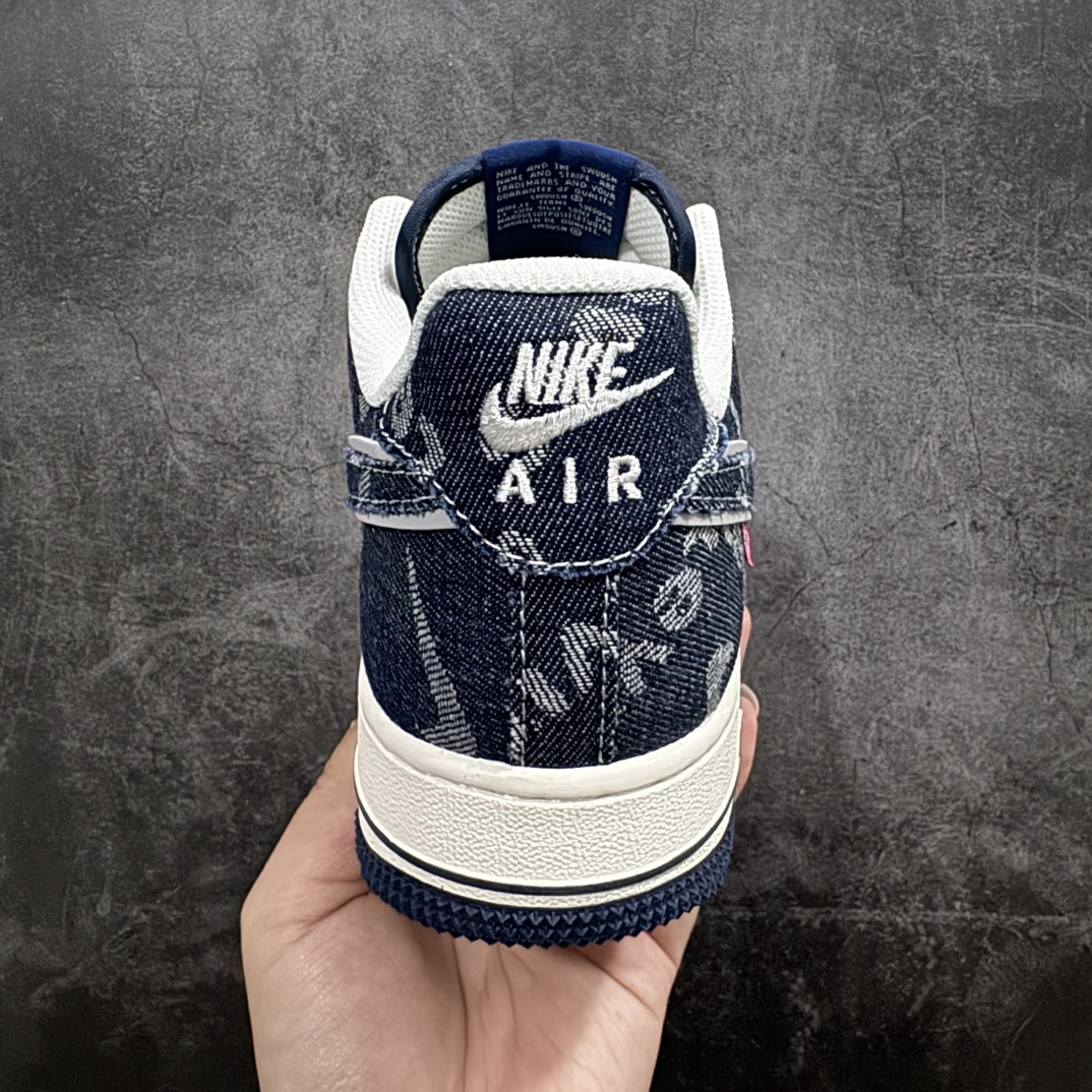 图片[4]-【公司级】海外限量发售NIke Air Force 1 \’07 Low “李维斯联名——深蓝牛仔”空军一号 低帮 运动鞋 休闲鞋 折边针车 工艺难度大 原楦头原纸板 原装鞋盒 定制五金配件 内置全掌气垫 原厂鞋底货号：SJ6698-002 Size：36 36.5 37.5 38 38.5 39 40 40.5 41 42 42.5 43 44 44.5 45 编码：LF310320-鞋库