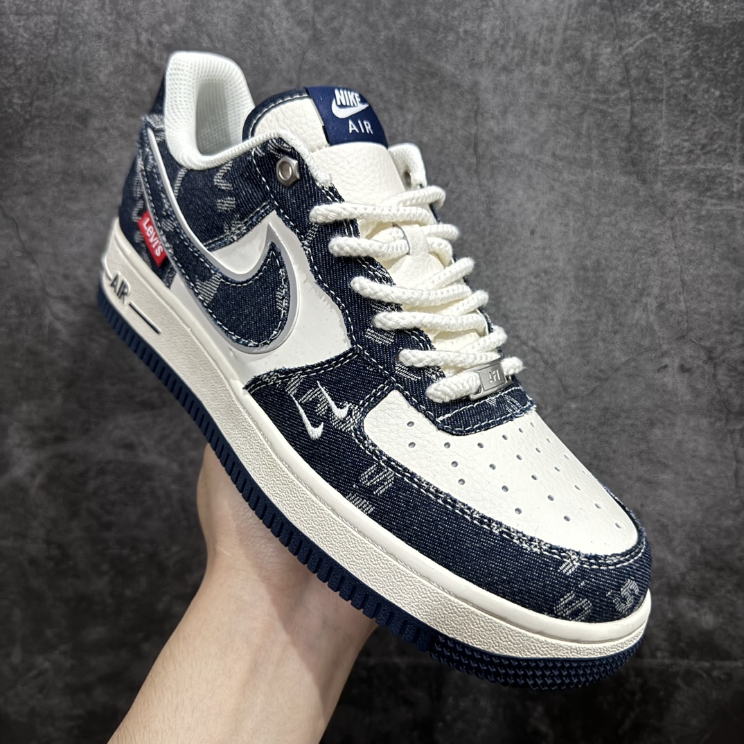 图片[3]-【公司级】海外限量发售NIke Air Force 1 \’07 Low “李维斯联名——深蓝牛仔”空军一号 低帮 运动鞋 休闲鞋 折边针车 工艺难度大 原楦头原纸板 原装鞋盒 定制五金配件 内置全掌气垫 原厂鞋底货号：SJ6698-002 Size：36 36.5 37.5 38 38.5 39 40 40.5 41 42 42.5 43 44 44.5 45 编码：LF310320-鞋库