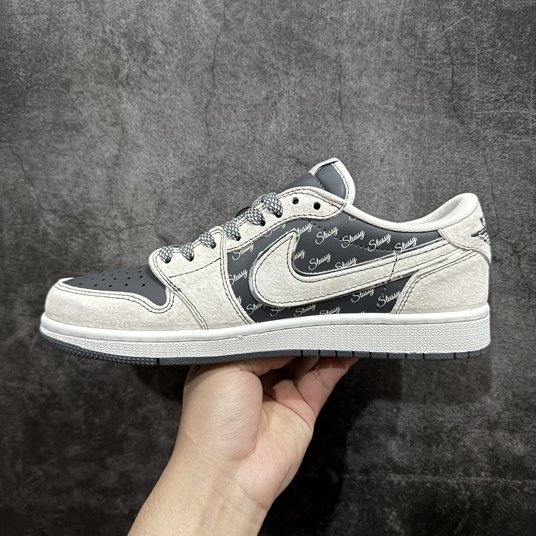 图片[2]-【定制版】TS x Air Jordan AJ1 Low 倒钩低帮联名定制配色 XY2688-120原厂内置气垫魔块 A模大底 头层小牛皮 鞋舌AJ原厂专用牛津布+AJ专用反口珍珠布+原厂无杂质高弹内里海棉+特殊封边弹力鞋带SIZE：36 36.5 37.5 38 38.5 39 40 40.5 41 42 42.5 43 44 44.5 45 46 47.5 编码：HXS320340-鞋库