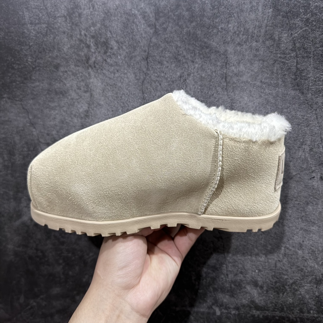 图片[2]-【X1广东礼盒版】市面顶级版本 UGG 卡皮拉巴 1.5cm厚底1158215n 女款 小红书爆款n广州外贸大厂生产 鞋头到鞋垫真羊皮毛一体 独立外盒包装 芯片 带防水工艺 区别市面任何版本1.5Ccm薄底 独立原版开发大底 羊绒鞋垫 冬季保暖外出 家居都是很适合的选择 进年uug推出款式系列 局部偏向年轻消费者喜好 也走到时尚潮流穿搭的前沿 鞋身材质 防泼水涂层翻毛皮鞋面 17毫米UGGPURE™植入式羊毛内底 轻便防滑舒适橡胶外底 带有品牌LOGO商标 带全套包装  尺码: 35 36 37 38 39 40 编码：HH340360-鞋库