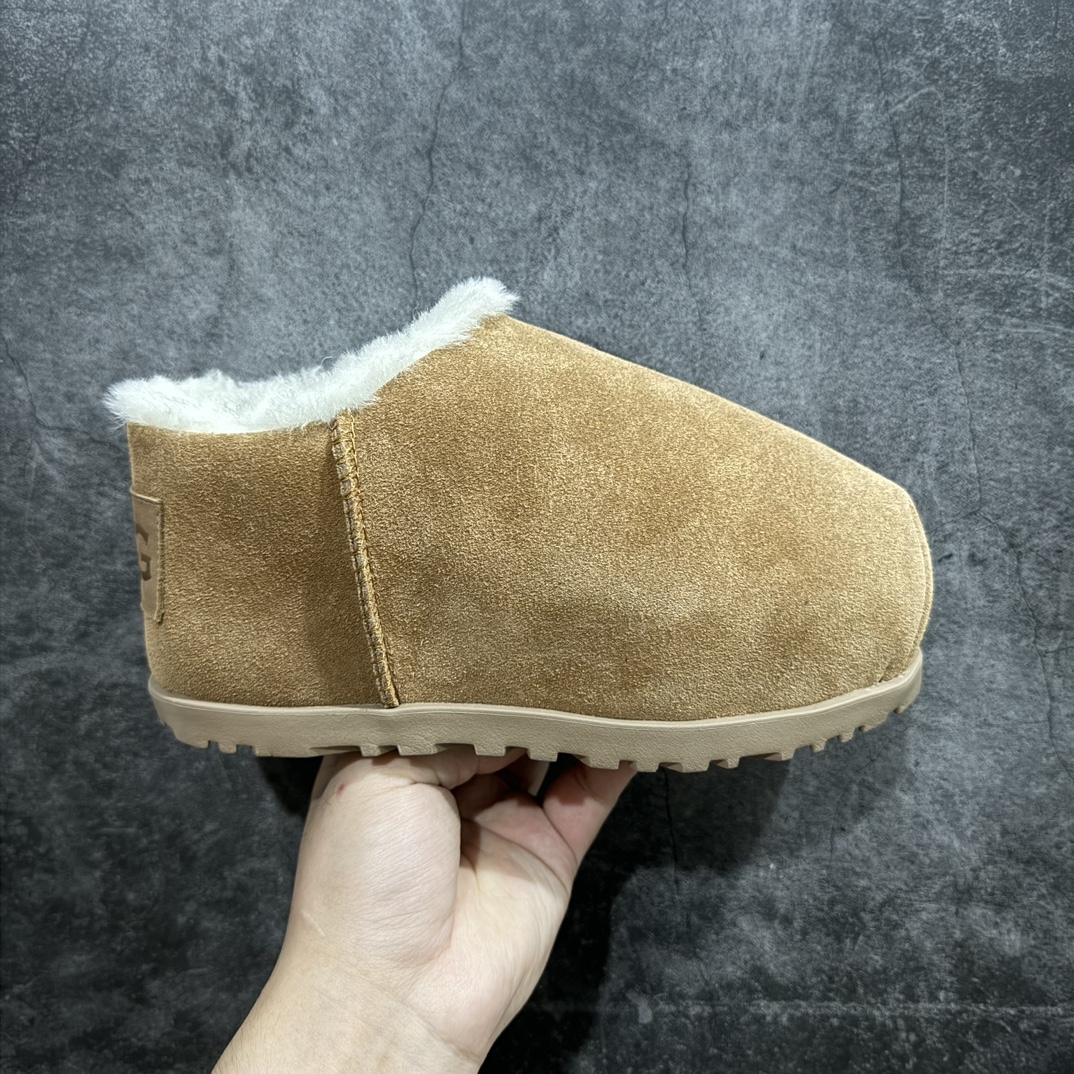 【X1广东礼盒版】市面顶级版本 UGG 卡皮拉巴 1.5cm厚底1158215n 女款 小红书爆款n广州外贸大厂生产 鞋头到鞋垫真羊皮毛一体 独立外盒包装 芯片 带防水工艺 区别市面任何版本1.5Ccm薄底 独立原版开发大底 羊绒鞋垫 冬季保暖外出 家居都是很适合的选择 进年uug推出款式系列 局部偏向年轻消费者喜好 也走到时尚潮流穿搭的前沿 鞋身材质 防泼水涂层翻毛皮鞋面 17毫米UGGPURE™植入式羊毛内底 轻便防滑舒适橡胶外底 带有品牌LOGO商标 带全套包装  尺码: 35 36 37 38 39 40 编码：HH340360-鞋库