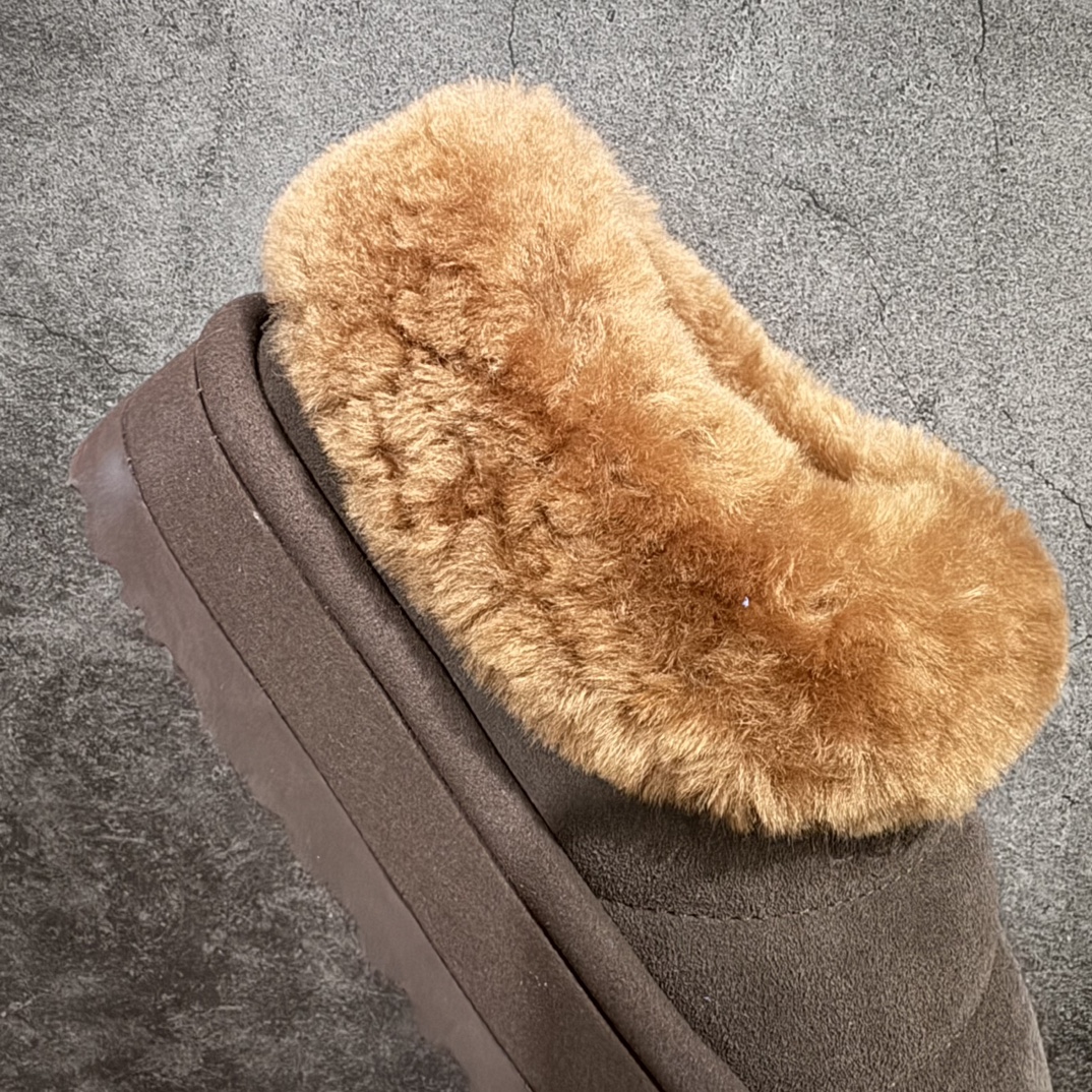 图片[7]-【X1广东礼盒版】市面顶级版本 UGG 毛毛虫厚底4cm 厚底1146390n 女款 小红书爆款n广州外贸大厂生产 鞋头到鞋垫真羊皮毛一体 独立外盒包装 芯片 带防水工艺 区别市面任何版本1.5Ccm薄底 独立原版开发大底 羊绒鞋垫 冬季保暖外出 家居都是很适合的选择 进年uug推出款式系列 局部偏向年轻消费者喜好 也走到时尚潮流穿搭的前沿 鞋身材质 防泼水涂层翻毛皮鞋面 17毫米UGGPURE™植入式羊毛内底 轻便防滑舒适橡胶外底 带有品牌LOGO商标 带全套包装  尺码: 35 36 37 38 39 40 编码：HH340360-鞋库