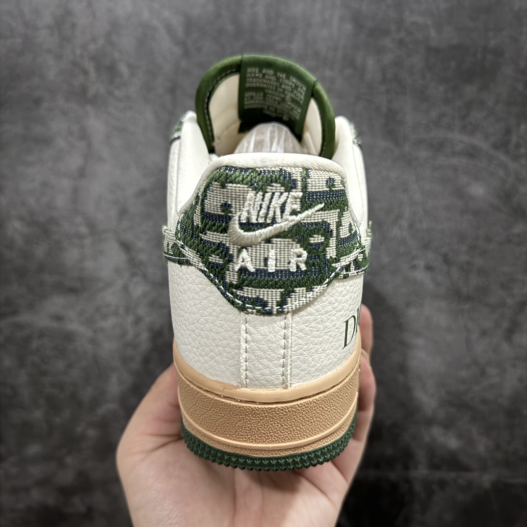 图片[4]-【公司级】海外限量发售Nike Air Force 1 \’07 Low “迪奥联名–米绿花纹勾”空军一号 低帮 运动鞋 休闲鞋 折边针车 工艺难度大 原楦头原纸板 原装鞋盒 定制五金配件 内置全掌气垫 原厂鞋底货号：KK1988-010 Size：36 36.5 37.5 38 38.5 39 40 40.5 41 42 42.5 43 44 44.5 45 编码：HXS310320-鞋库