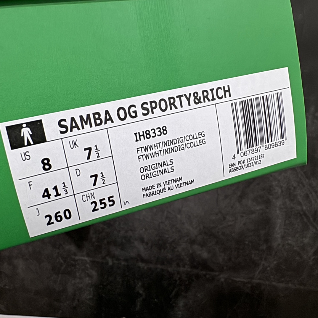 图片[9]-【RS纯原】Ad Originals Samba OG Sporty&Rich IH8338 阿迪达斯经典款复古休闲板鞋n市面顶级品质n此版鞋身全部采用进口原厂头层皮n原厂头层 区分市面偷工减料！n这款桑巴鞋展示了高质量的工艺带有装饰的超锁缝制和无缝的手感 柔软、柔软的皮革造型和标志性的3条纹完成了精致的外观 正规合身鞋带 鞋面上有绒面鞋垫 橡胶鞋底 享受正畸套筒软感 自50年代首次亮相以来就一直在赢得粉丝的青睐nSIZE：36 36.5 37.5 38 38.5 39 40 40.5 41 42 42.5 43 44 44.5 45 编码：XN230350-鞋库