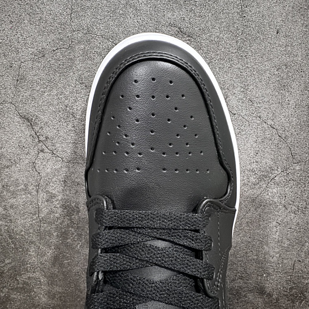 图片[5]-【lw福利版】Air Jordan AJ1 Low 低帮系列 品质全新升级 七十多色陆续出货 知名大厂出品 工厂配套商长期套现 正常出厂触碰不到的单价 百分百全新货品 零氧化发霉 给足利润空间操作 超乎所想的高性价比 原装楦头纸板开发 完美鞋型 超高清洁度 鞋型不臃肿别扭 原厂内置全掌气垫 A模大底 鞋舌AJ原厂专用牛津布 AJ专用反口珍珠布 原厂无杂质高弹内里海棉 特殊封边弹力鞋带 原鞋开模 拒绝公底 购置公司同步原材料 都有细节原汁原味 忠于原版 尺码：36 36.5 37.5 38 38.5 39 40 40.5 41 42 42.5 43 44 44.5 45 46 47.5-选品中心