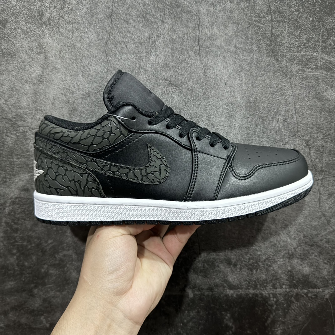 图片[6]-【lw福利版】Air Jordan AJ1 Low 低帮系列 品质全新升级 七十多色陆续出货 知名大厂出品 工厂配套商长期套现 正常出厂触碰不到的单价 百分百全新货品 零氧化发霉 给足利润空间操作 超乎所想的高性价比 原装楦头纸板开发 完美鞋型 超高清洁度 鞋型不臃肿别扭 原厂内置全掌气垫 A模大底 鞋舌AJ原厂专用牛津布 AJ专用反口珍珠布 原厂无杂质高弹内里海棉 特殊封边弹力鞋带 原鞋开模 拒绝公底 购置公司同步原材料 都有细节原汁原味 忠于原版 尺码：36 36.5 37.5 38 38.5 39 40 40.5 41 42 42.5 43 44 44.5 45 46 47.5-选品中心