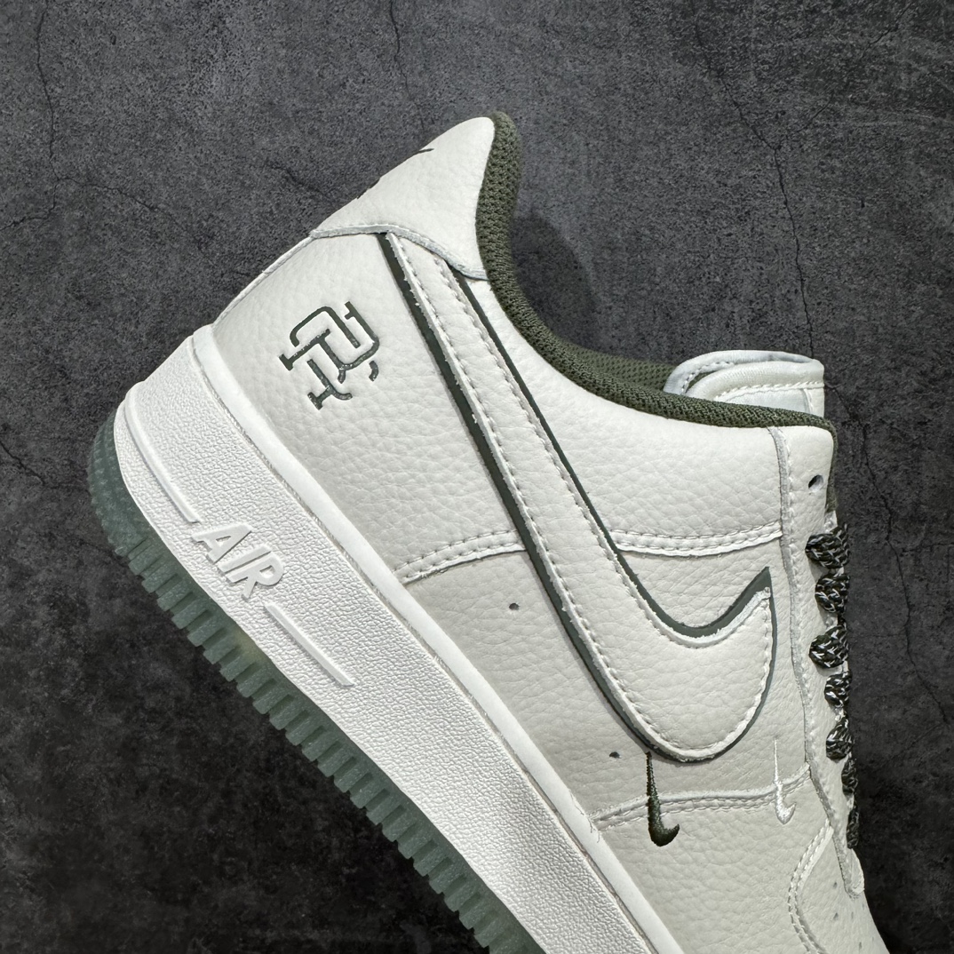 图片[7]-【公司级】海外限量发售 卫冕冠军联名款 Reigning Champ x Nike Air Force 1 \’07 满天星低帮空军一号休闲板鞋 定制皮料 3M反光 原楦原纸板 纯正版型 清洁度完美 内置全掌气垫 货号：RC2369-173 Size：36 36.5 37.5 38 38.5 39 40 40.5 41 42 42.5 43 44 44.5 45 编码：LF290300-鞋库