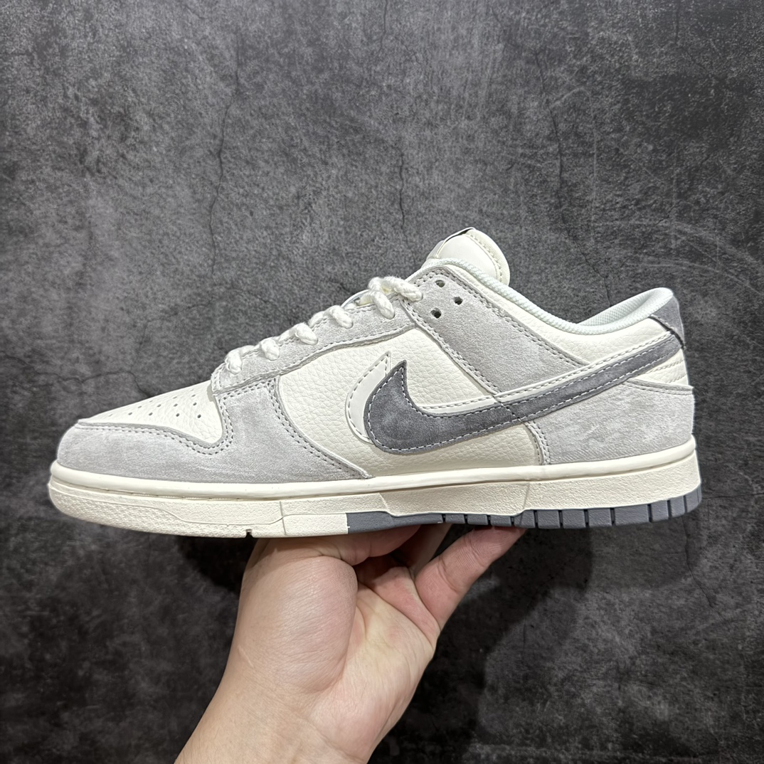 图片[2]-【定制版】Nk SB Dunk Low 北面联名-灰猪八藏蓝勾 周年高端定制 低帮休闲板鞋 SJ1089-009 #定制鞋盒 大厂纯原品质出货 超高清洁度 皮料切割干净无任何毛边 细节完美  尺码：36 36.5 37.5 38 38.5 39 40 40.5 41 42 42.5 43 44 44.5 45 46 编码：FS240260-鞋库