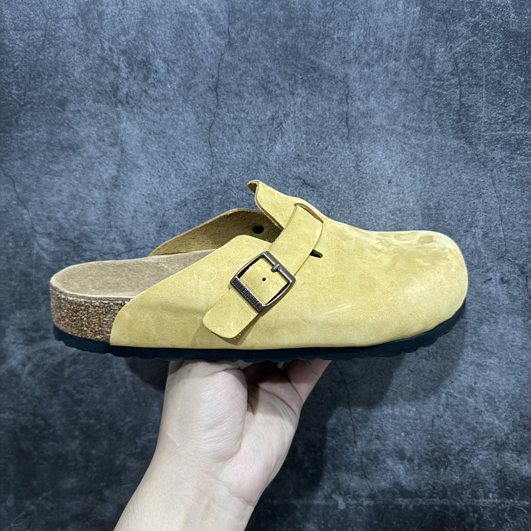 【X1版本】市面顶级版本德国百年知名鞋履品牌·博肯Birkenstock 勃肯包拖系列‼️n勃肯伦敦系列低帮牛皮绒面革平底复古软木休闲鞋n原产品质 采用质地柔软牛皮绒面革植入羊羔毛鞋垫和里衬材质n中底搭载缓震软木橡胶 尺码：35 36 37 38 39 40 41 42 43 44 45 编码：HH260280-鞋库