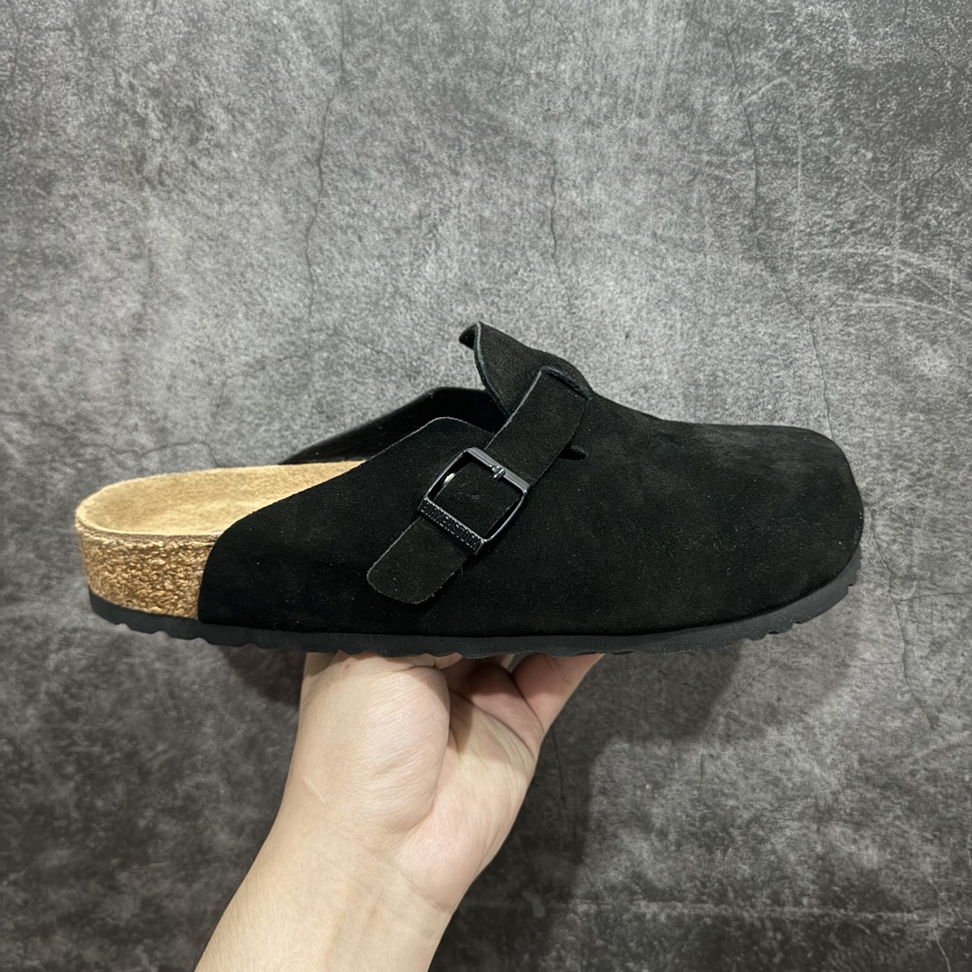 【X1版本】市面顶级版本德国百年知名鞋履品牌·博肯Birkenstock 勃肯包拖系列‼️n勃肯伦敦系列低帮牛皮绒面革平底复古软木休闲鞋n原产品质 采用质地柔软牛皮绒面革植入羊羔毛鞋垫和里衬材质n中底搭载缓震软木橡胶 尺码：35 36 37 38 39 40 41 42 43 44 45 编码：HH260280-鞋库