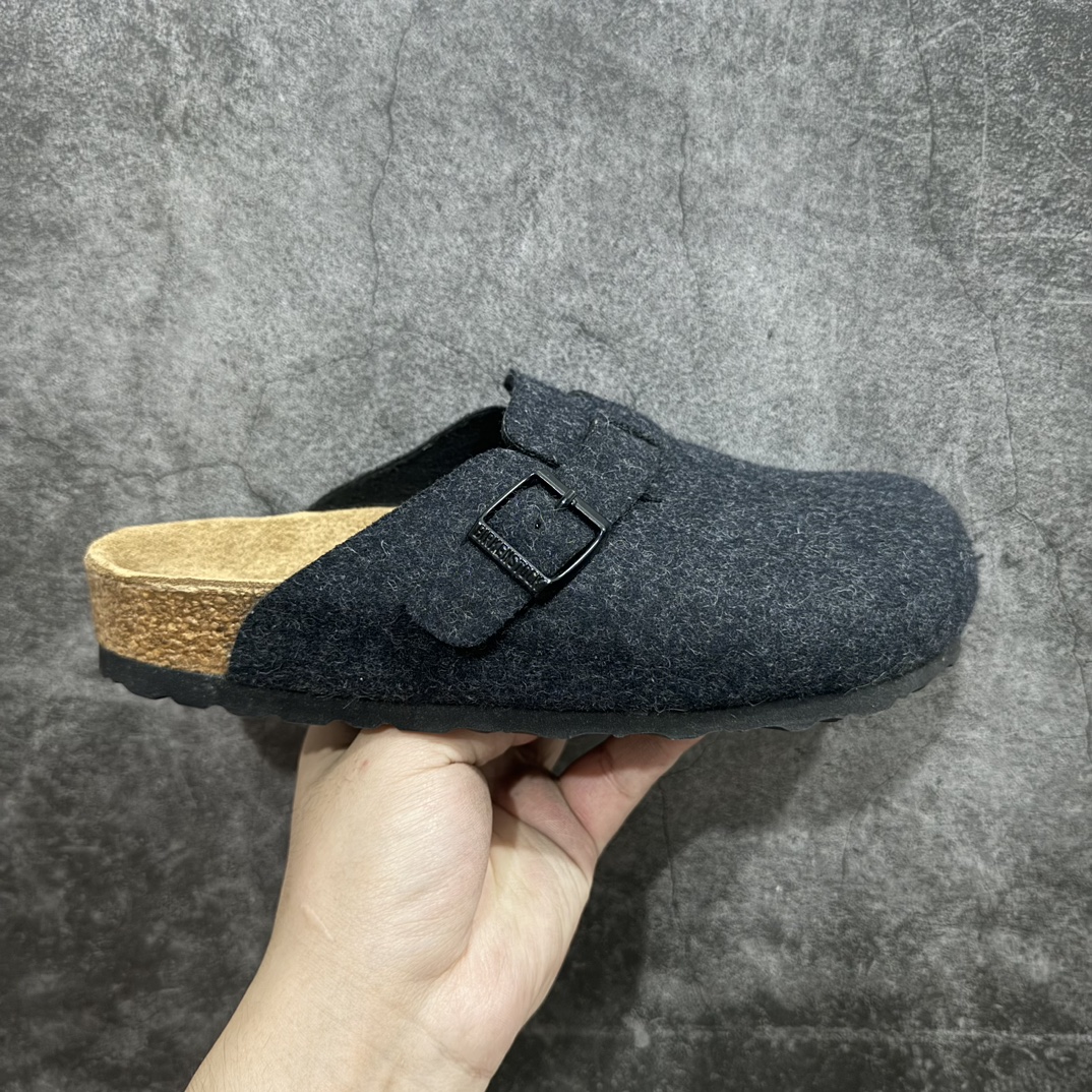 【X1版本】市面顶级版本德国百年知名鞋履品牌·博肯Birkenstock 勃肯包拖系列‼️n勃肯伦敦系列低帮牛皮绒面革平底复古软木休闲鞋n原产品质 采用质地柔软牛皮绒面革植入羊羔毛鞋垫和里衬材质n中底搭载缓震软木橡胶 尺码：35 36 37 38 39 40 41 42 43 44 45 编码：HH260280-鞋库