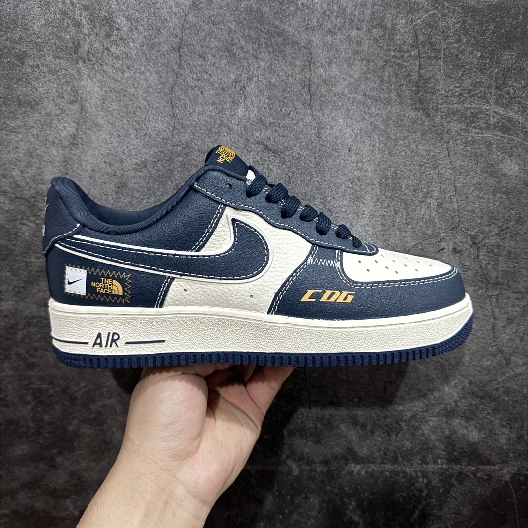 【公司级】Nk Air Force 1\’07 Low 北面联名 CDG深蓝 空军一号低帮休闲板鞋 KK1988-014rn原楦头原纸板 原装鞋盒 定制五金配件 内置全掌气垫 原厂鞋底r 尺码：36 36.5 37.5 38 38.5 39 40 40.5 41 42 42.5 43 44 44.5 45 编码：HXS310320-鞋库