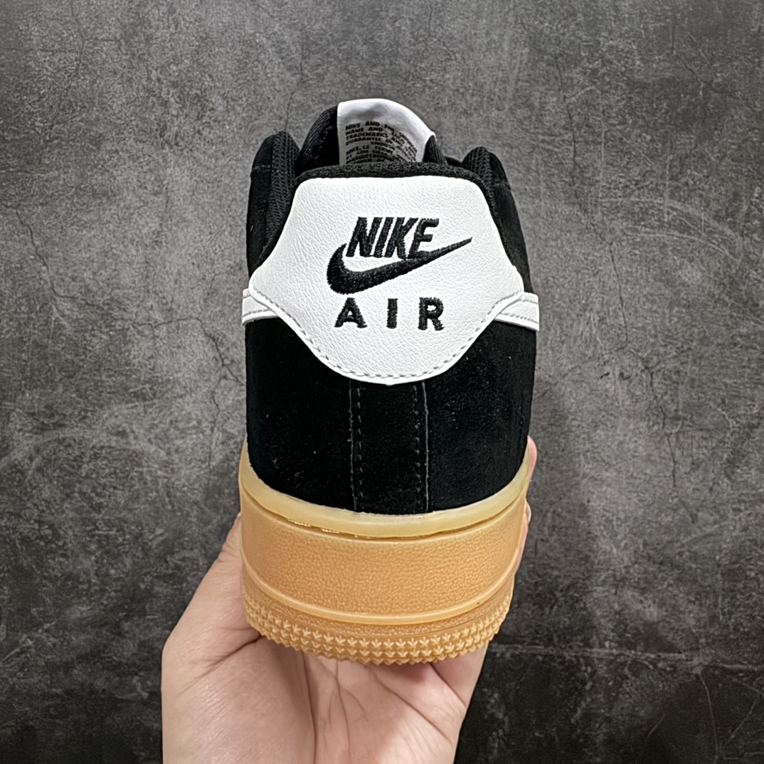 图片[4]-【公司级】Nike Air Force 1 \’07 Low 原楦头原纸板 打造纯正空军版型 #专注外贸渠道  全掌内置蜂窝气垫 #原盒配件 原厂中底钢印、拉帮完美  官方同步上架 货号：FQ8714-004nSIZE：36 36.5 37.5 38 38.5 39 40 40.5 41 42 42.5 43 44 44.5 45 编码：LF250260-鞋库