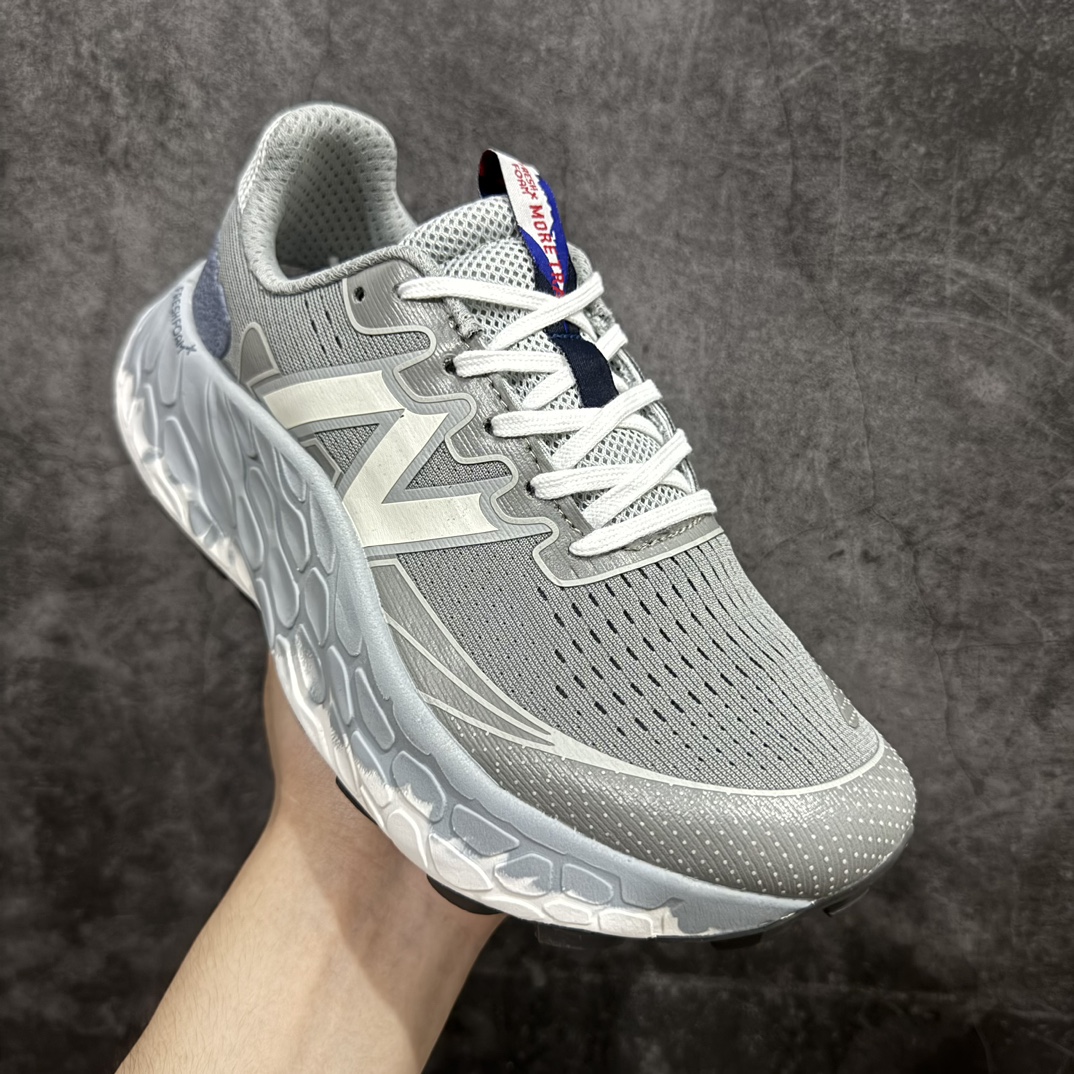 图片[3]-【公司级】New Balance NB Fresh Foam X More Trail SE 新百伦NB 系列超轻量化低帮休闲运动慢跑鞋n采用超轻透气3D针织网眼材料结构鞋面及打印Logo细节 中底嵌入FuelCell轻量化技术组合 网面鞋面设计 运动清爽透气 赤足感受 撞色设计细节控的惊喜 精细看得见 FUEL CELL避震中底 通过将液态氮快速填充进泡棉的方式 打造出具有高弹、轻质、 持久的中底货号：MTMORNM1 尺码：36 37 38 39.5 40 40.5 41.5 42 42.5 43 44 45 编码：WE230250-鞋库