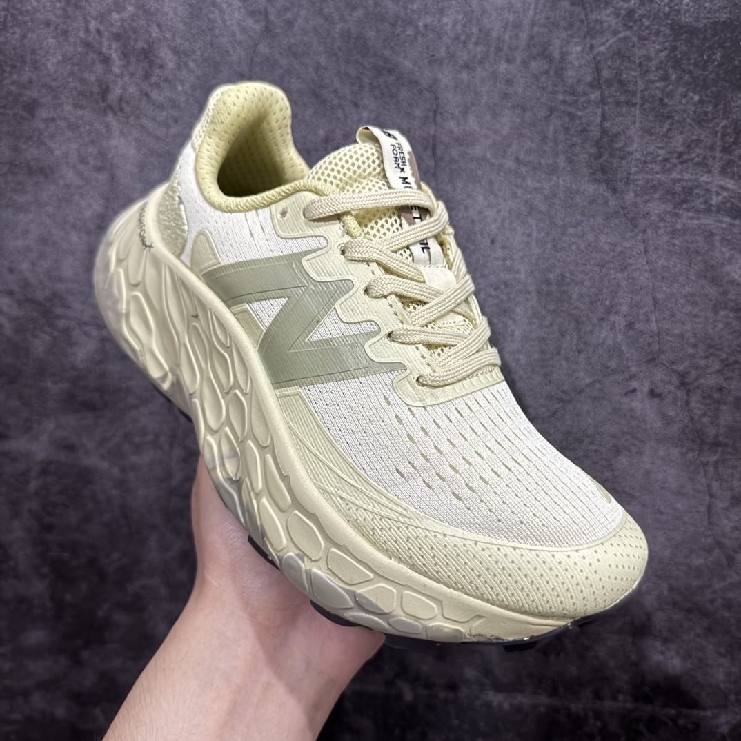 图片[3]-【公司级】New Balance NB Fresh Foam X More Trail SE 新百伦NB 系列超轻量化低帮休闲运动慢跑鞋n采用超轻透气3D针织网眼材料结构鞋面及打印Logo细节 中底嵌入FuelCell轻量化技术组合 网面鞋面设计 运动清爽透气 赤足感受 撞色设计细节控的惊喜 精细看得见 FUEL CELL避震中底 通过将液态氮快速填充进泡棉的方式 打造出具有高弹、轻质、 持久的中底货号：MTMORNGR 尺码：36 37 38 39.5 40 40.5 41.5 42 42.5 43 44 45 编码：WE230250-鞋库