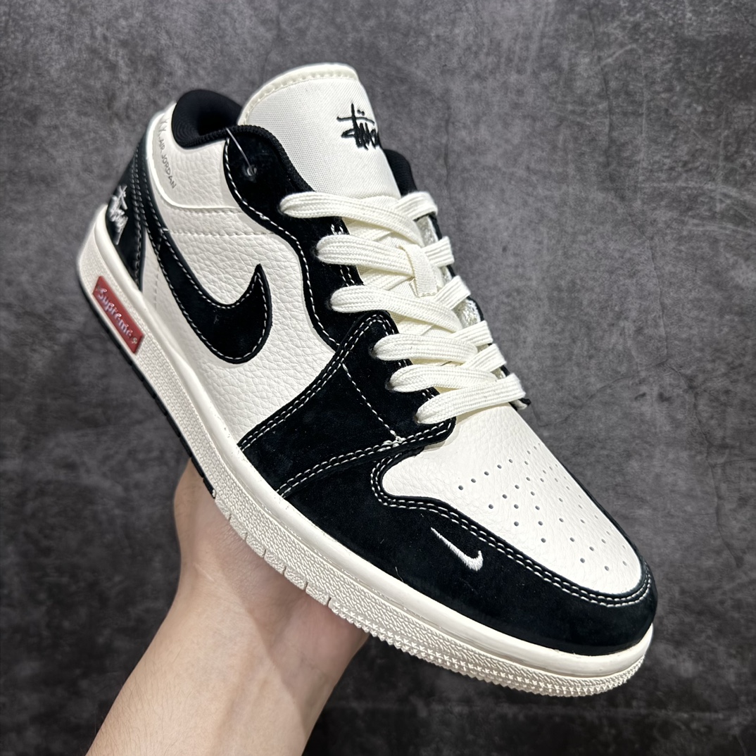 图片[3]-【定制版】Air Jordan 1 Low AJ1 乔1 斯图西联名-黑白双拼红标 高端定制 低帮复古篮球鞋 SJ9950-033rn#定制鞋盒 大厂纯原品质出货 超高清洁度 皮料切割干净无任何毛边 细节完美 r 尺码：36 36.5 37.5 38 38.5 39 40 40.5 41 42 42.5 43 44 44.5 45  编码：HXS320340-鞋库