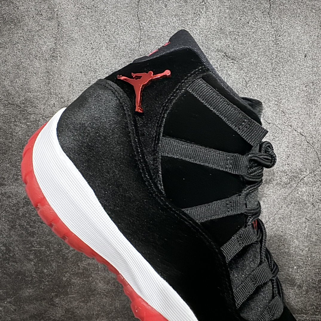 图片[7]-【外贸纯原】耐克Nike Air Jordan 11 Retro\”Bred Velvet \”AJ11代迈克尔·乔丹高帮运动文化篮球鞋“黑红公牛丝绒”DB5457-061n男女鞋真标半码制n升级原楦原纸版数据开发版型n采用丝绒面料鞋面材质n搭载原厂碳纤维缓震中 还原ZP细节n原厂流水成型工艺n厂级拉帮注胶效果❗️ 尺码：36 36.5 37.5 38 38.5 39 40.5 41 42 42.5 43 44 44.5 45 46 47.5 编码：X10380420-鞋库